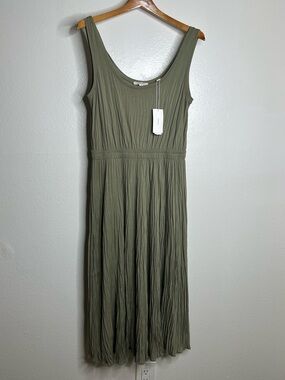 NWT VINCE Olive Green Lightweight Shirred Tank Midi Dress Size Small